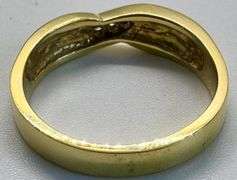 14K Yellow Gold Round Brilliant Cut Diamond Ring