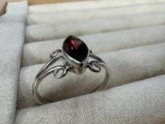 Sterling Silver Genuine Natural Garnet Gemstone Ring Size 10
