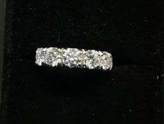 BEAUTIFUL 14K WHITE GOLD DIAMOND WEDDING BAND