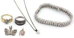 Group lot of Vintage 925 sterling silver jewelry