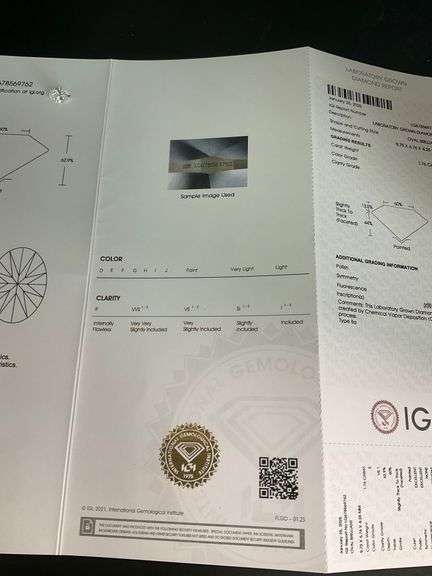 I.G.I CERTIFIED 1.76 CARAT OVAL SHAPED DIAMOND