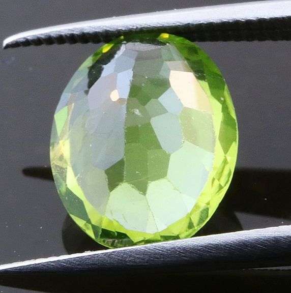 Fantastic 2.30ct Burma green untreated Peridot