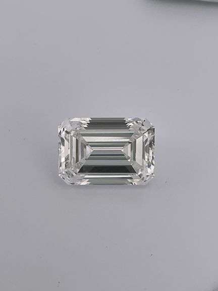 I.G.I CERIFIED 1.77 CARAT DIAMOND D COLOR VS1 CLARITY