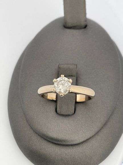 BRAND NEW 14K YELLOW GOLD DIAMOND ENGAGEMENT RING