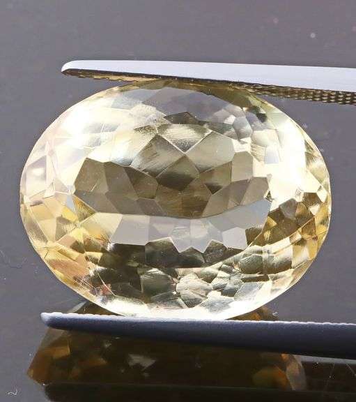 Simply brilliant 15.47ct Golden Citrine