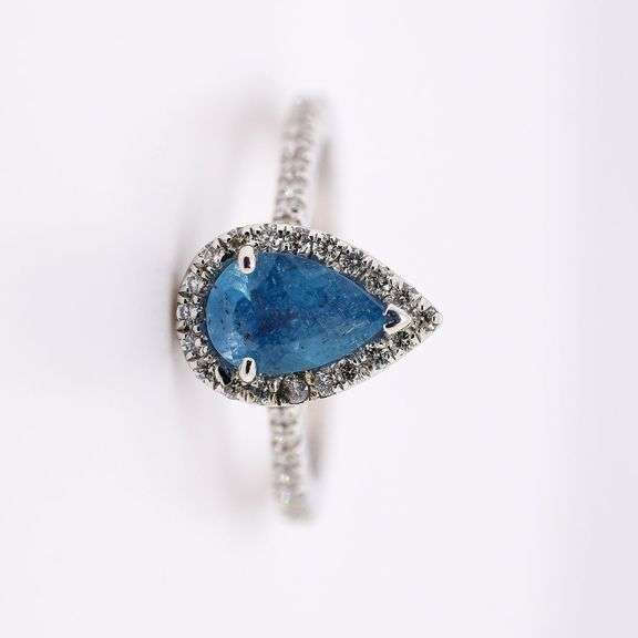 Superb 14K Aquamarine & Diamond Ring