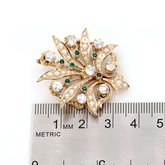 14k (585) Vintage Yellow Gold Natural Diamond and Emerald Brooch / Pendant
