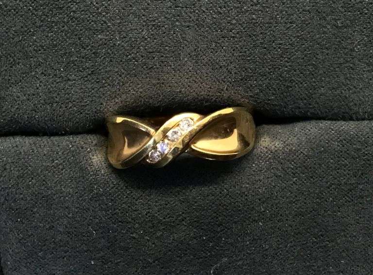 MEN’S 14K YELLOW GOLD NATURAL DIAMOND WEDDING BAND