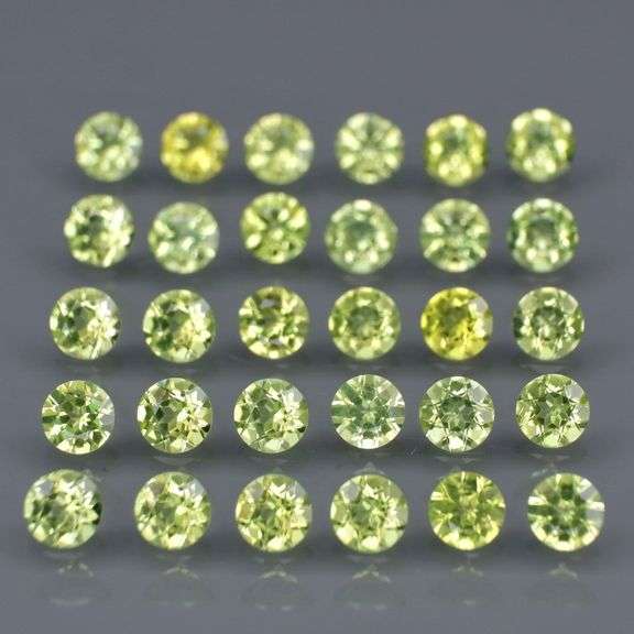 Little glitter bombs! 5.55 carats of VS Peridot!!!
