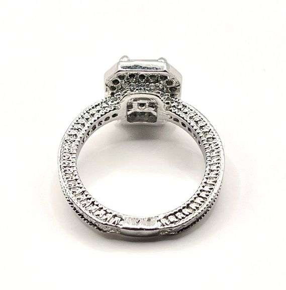 14 Kt White Gold Plated 2.35 Ct Lab Simulated Paraiba Diamond Ring