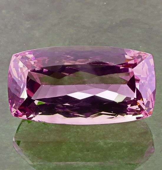 Brilliant 39.74ct natural color shifting Amethyst!