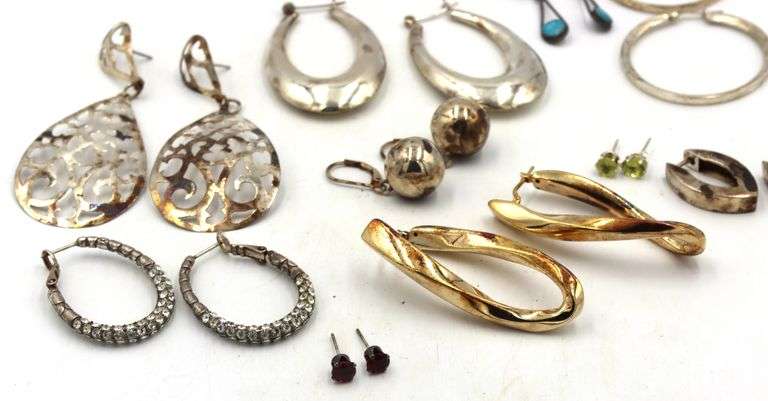 Group lot of Vintage 925 sterling silver earrings