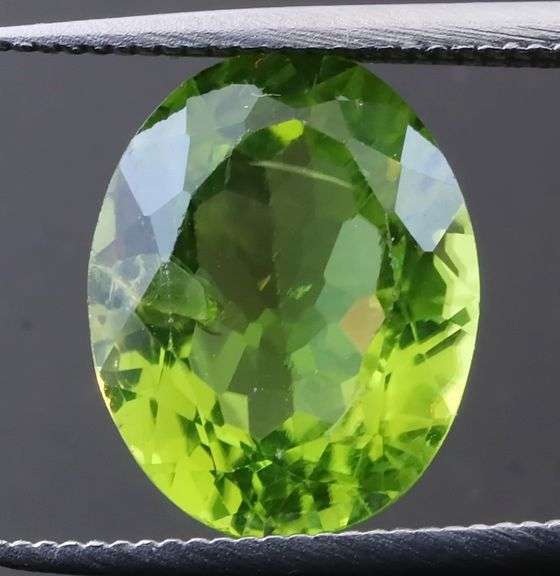 Fantastic 2.30ct Burma green untreated Peridot