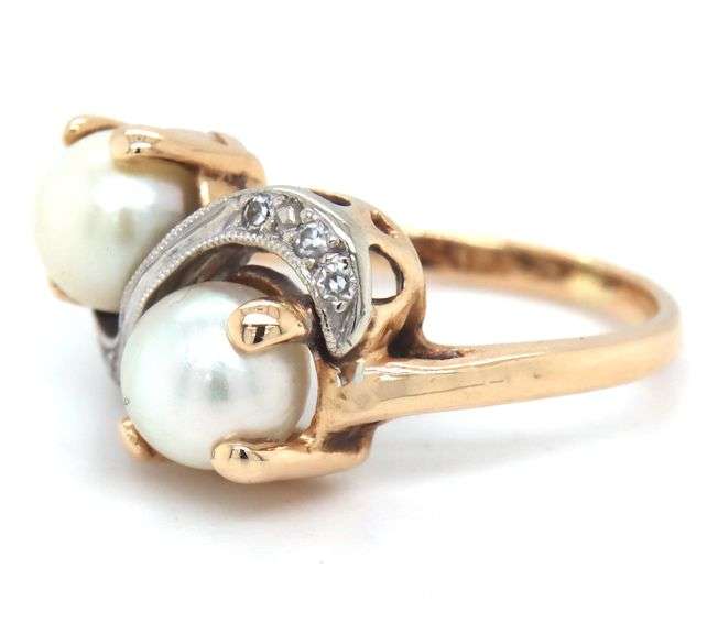 Vibrant 14K YG Double Pearl Ring