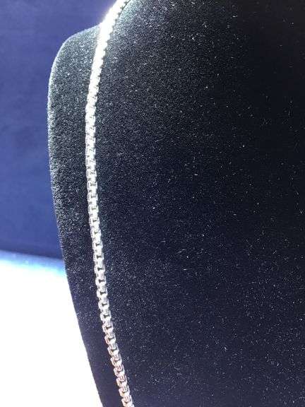 DELICATE 14K WHITE GOLD CHAIN