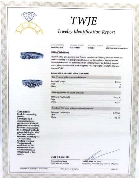 14kt White gold 0.90ct round brilliant cut with 1ctw RBC and PC side