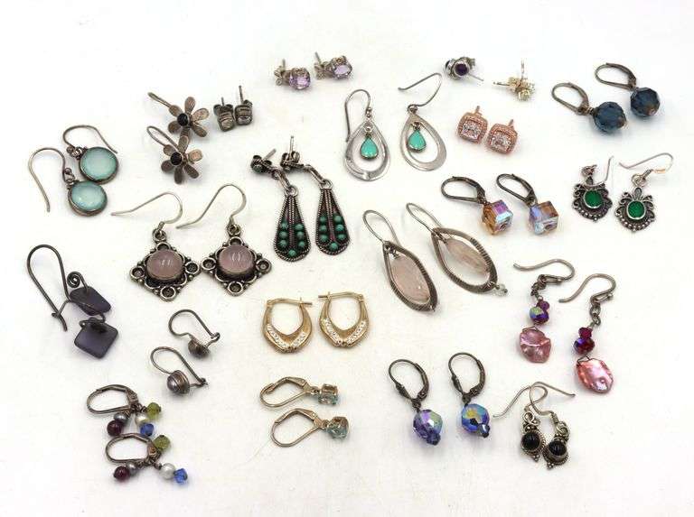 Group lot of vintage 925 sterling silver earrings