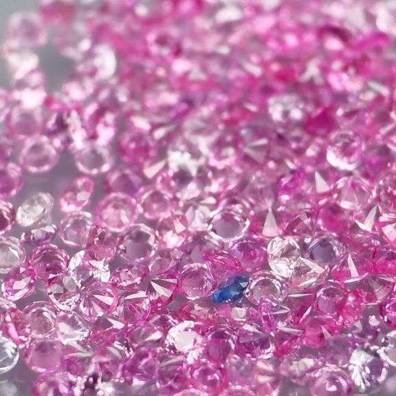 Rare! Heated only! 2.05ct pink Sapphire set