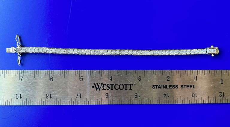14 Kt White Gold Plated 15.5 Ctw Lab Simulated Diamond Tennis Bracelet