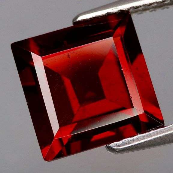 Intense 3ct princess cut UNTREATED Mozambique Garnet