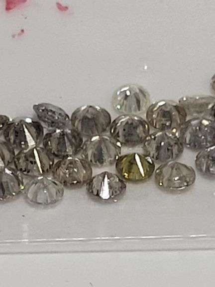 Wow!  Very fine collection of 4.22 ctw white natural diamonds