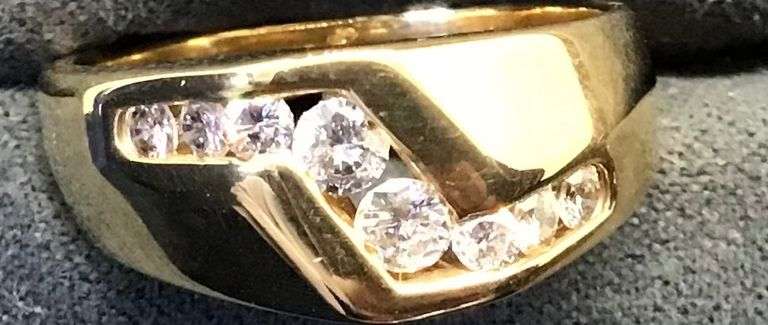 MEN’S 14K YELLOW GOLD NATURAL DIAMOND WEDDING BAND