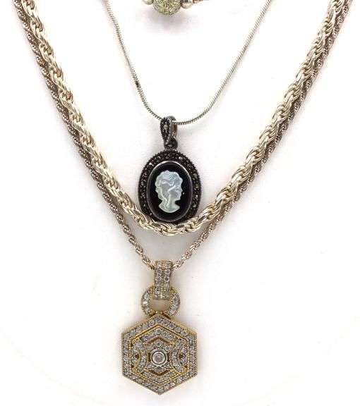 Group lot of 4 Vintage 925 sterling silver necklaces