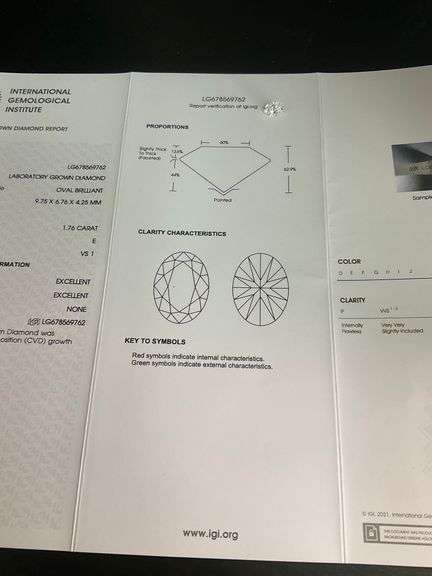 I.G.I CERTIFIED 1.76 CARAT OVAL SHAPED DIAMOND