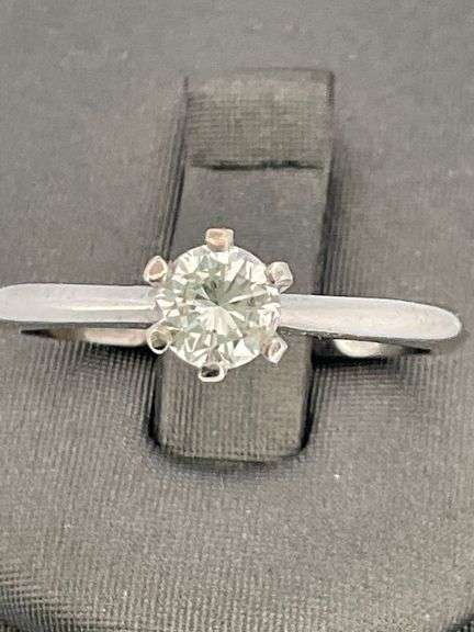 BRAND NEW 14K WHITE GOLD DIAMOND ENGAGEMENT RING