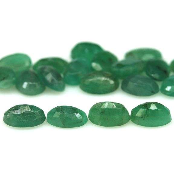 Real 6.89ct 19 piece Zambian Emerald set
