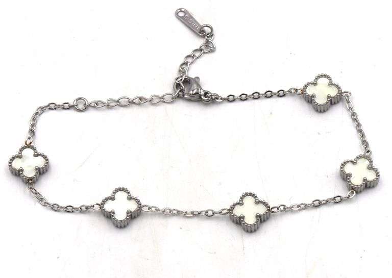 Stainless steel 5 clover adjustable bracelet