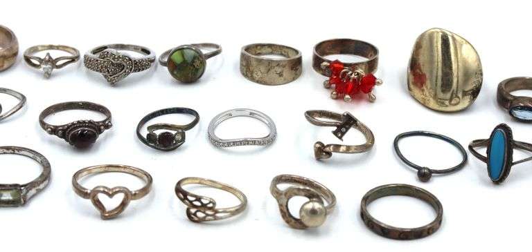 Vintage 925 sterling silver group lot of rings