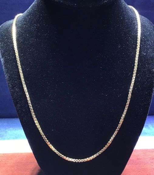 DELICATE 14K YELLOW GOLD CHAIN