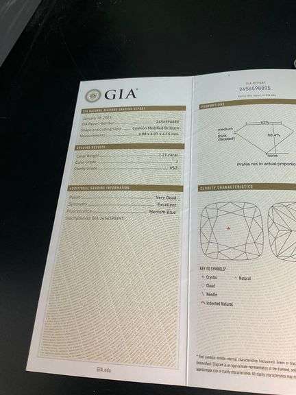 GIA CERTIFIED DIAMOND SET IN AN ENGAGEMENT RING