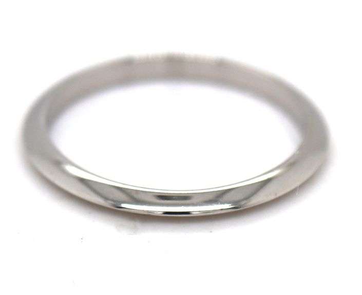 Tiffany & Co 2mm knife edge band