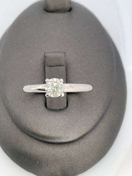 BRAND NEW 14K WHITE GOLD DIAMOND ENGAGEMENT RING