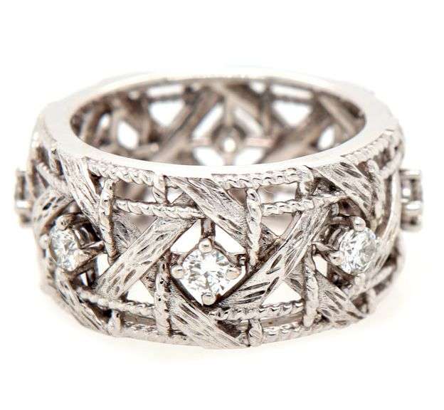 18kt White gold 0.55ctw Diamond Wide X Style Eternity Band Ring