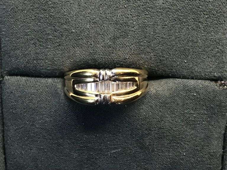 MEN’S 14K TWO TONE (YELLOW+WHITE) GOLD NATURAL DIAMOND WEDDING BAND