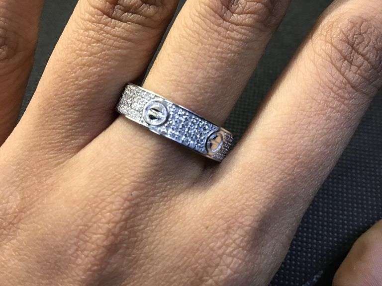 MEN’S 14K WHITE GOLD NATURAL DIAMOND WEDDING BAND