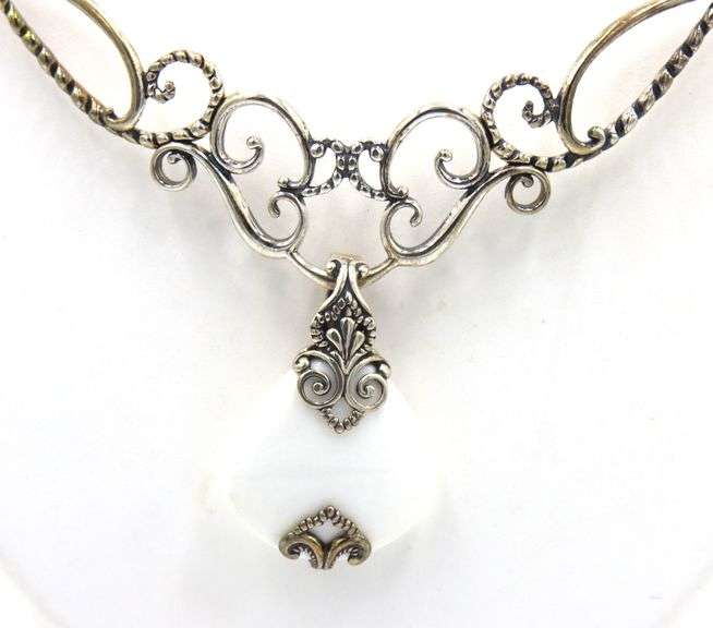 Carolyn Pollack signed Vintage 925 sterling silver Baroque style necklace