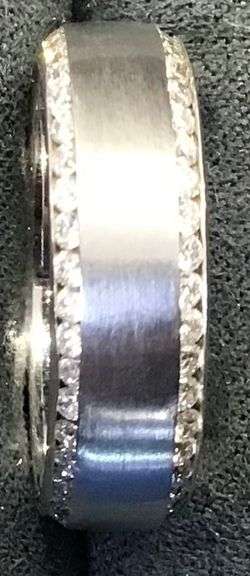 MEN’S 14K WHITE GOLD LAB DIAMOND WEDDING BAND
