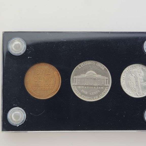 1939 Uncirculated Type Set In Capital Plastics Holder