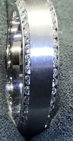MEN’S 14K WHITE GOLD LAB DIAMOND WEDDING BAND