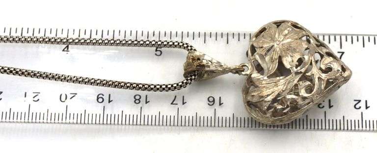 Group lot of 3 vintage 925 sterling silver necklaces