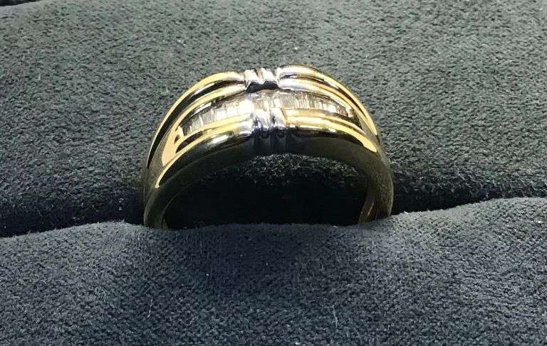MEN’S 14K TWO TONE (YELLOW+WHITE) GOLD NATURAL DIAMOND WEDDING BAND