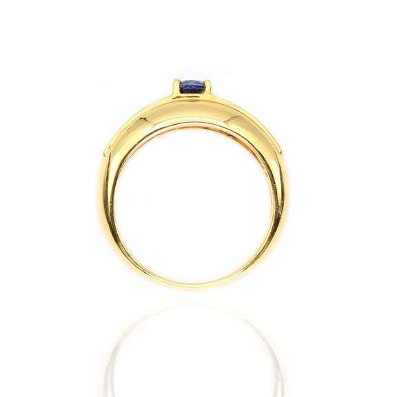 18k Yellow Gold Natural Blue Sapphire and Natural Diamond Ring