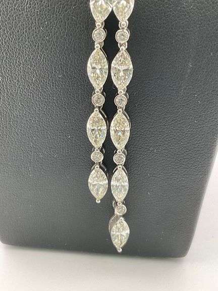 CERTIFIED BRAND NEW 18K WHITE GOLD DIAMOND NECKLACE, 18 C.T.W.