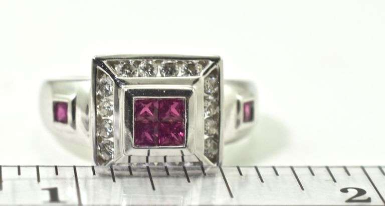 Vibrant 18K White Gold Ring with Rubies & Diamonds