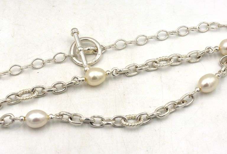 Group lot of 925 sterling silver mixed jewelry