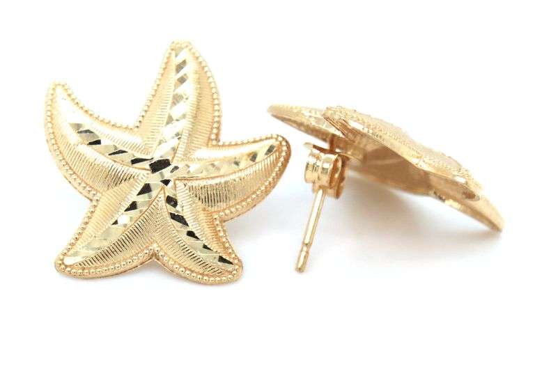 14kt Yellow gold textured starfish stud earrings